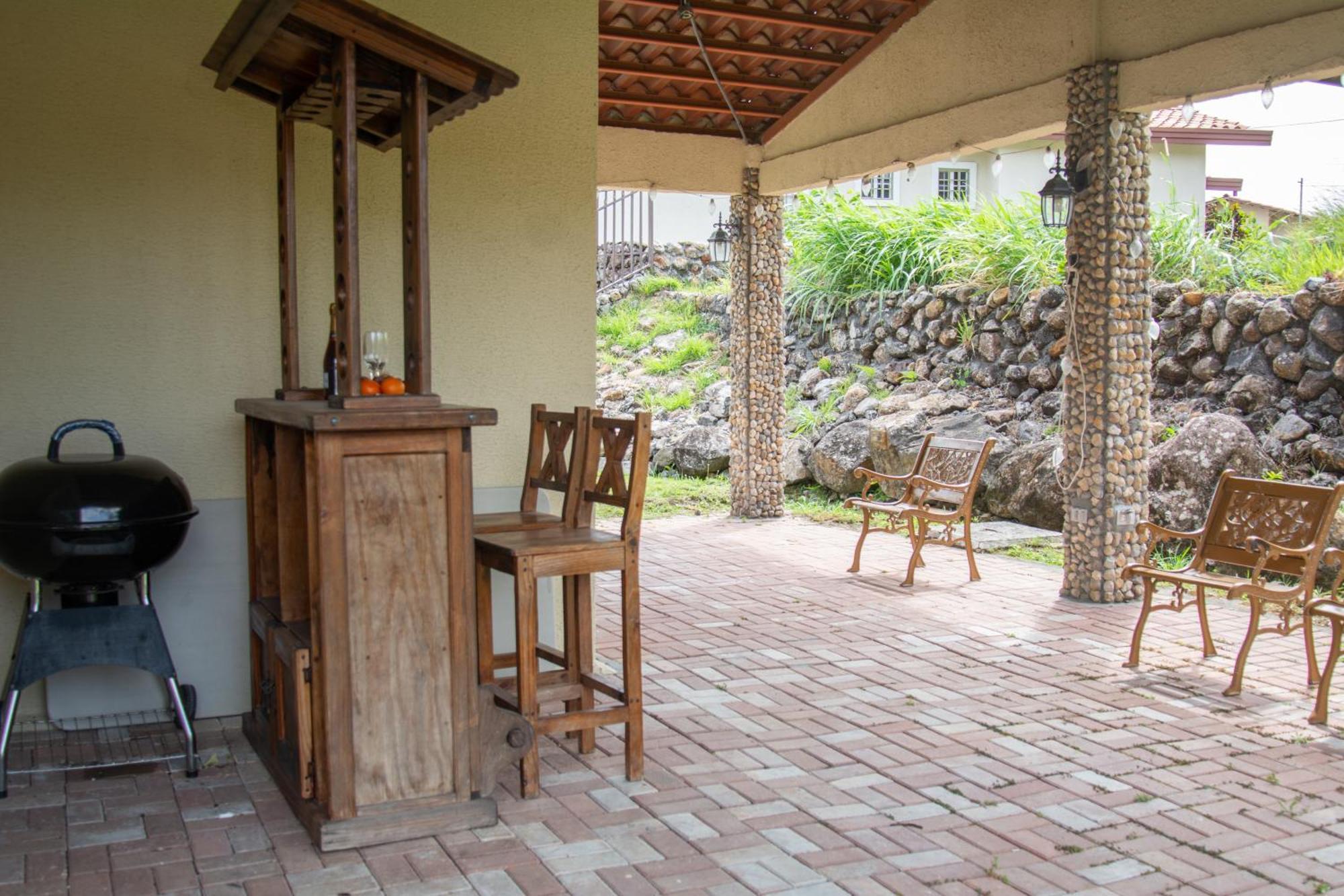 Casa Estilo Cabana “Villa Sol” En Alto โบเกเต ภายนอก รูปภาพ